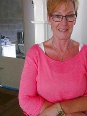 Mom Pussy Fuck