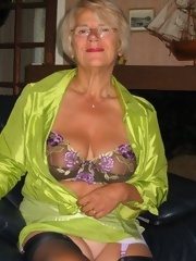 Blonde headed grandmother fucking photos