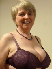 Over fifty years old woman nudes pics
