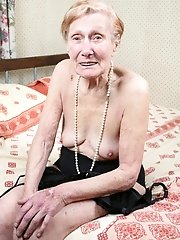 Over fifty years old grandma fucking pictures